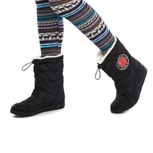 Madden girl women's black ankle puffer boots